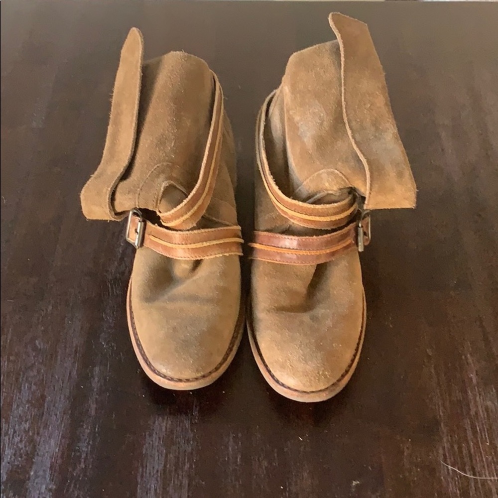 Olive Green/Brown Suede Booties - Sz 37 / 7